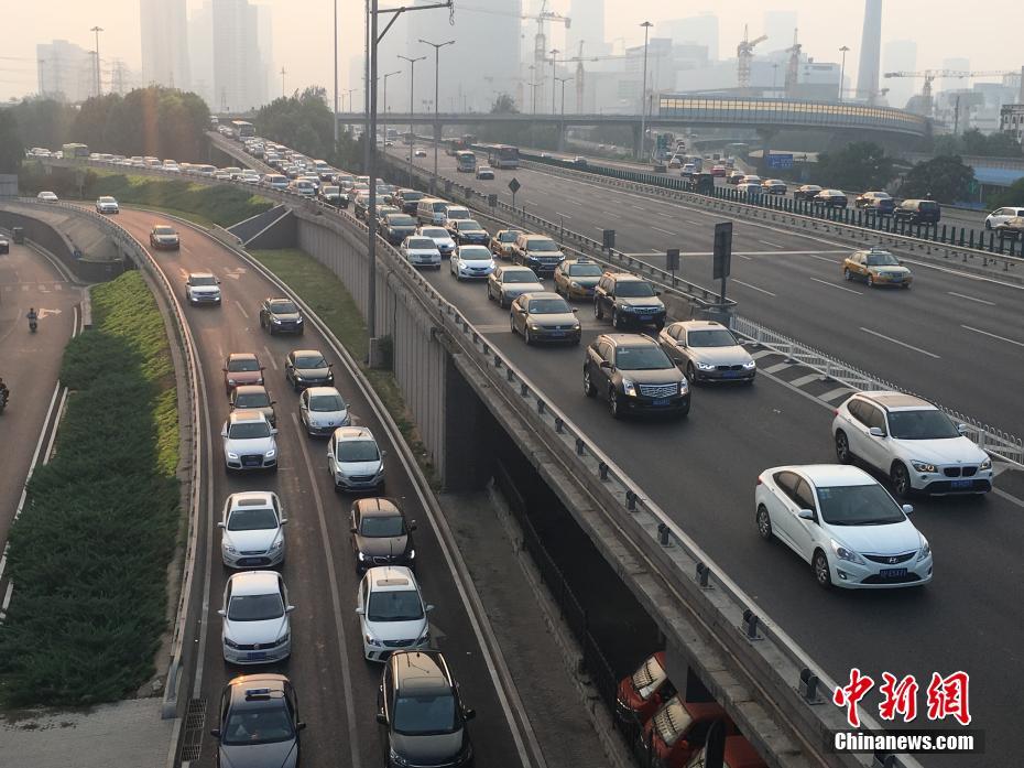 随岳高速实时路况，安全出行，畅通无阻